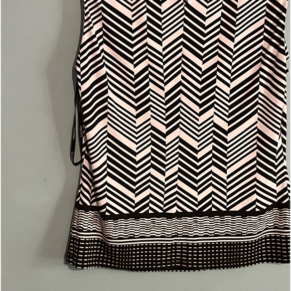SELLING CALVIN KLEIN WOMEN BLOUSE SIZE SMALL COLOR BLACK & WHITE SLEEVELESS - Picture 14 of 14